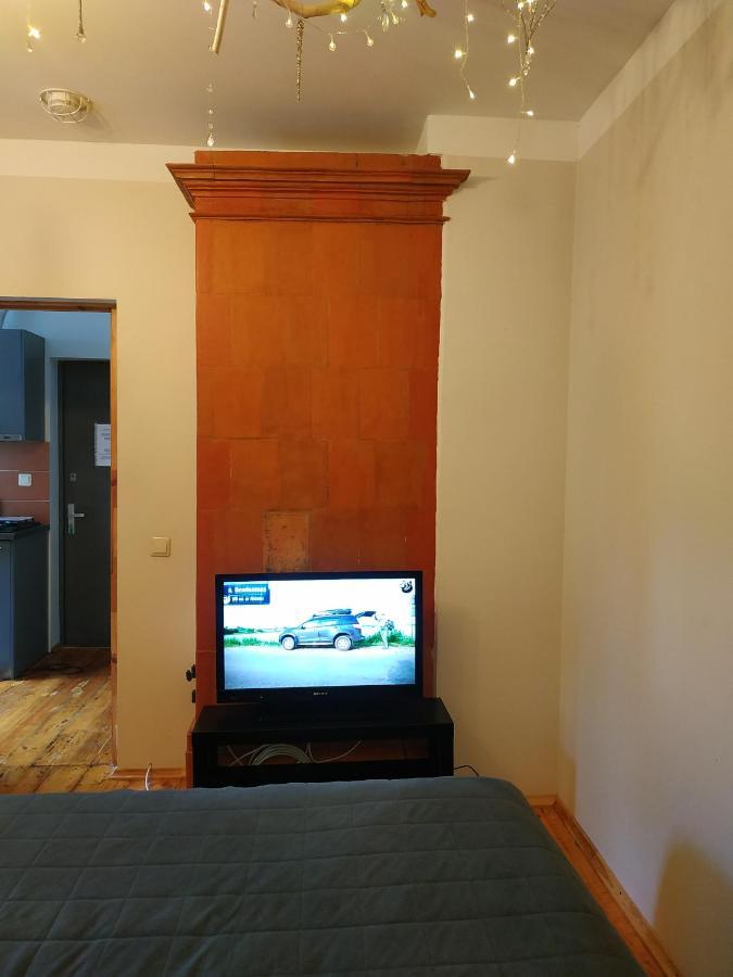Apartament Tiny Non-Smoking Caka & Free Parking Ryga Zewnętrze zdjęcie